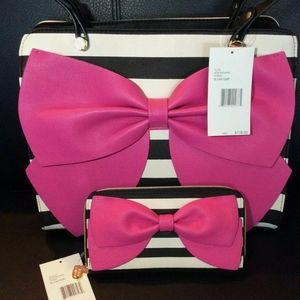 Betsy Johnson Black/White Striped Pink Bow Purse & Wallet
